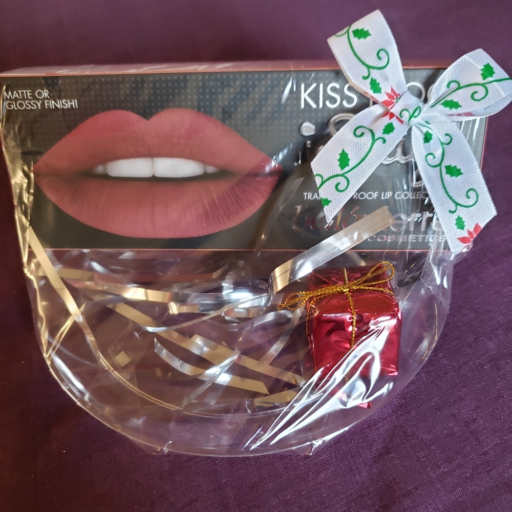 Kiss Proof - Picture 5 of 5